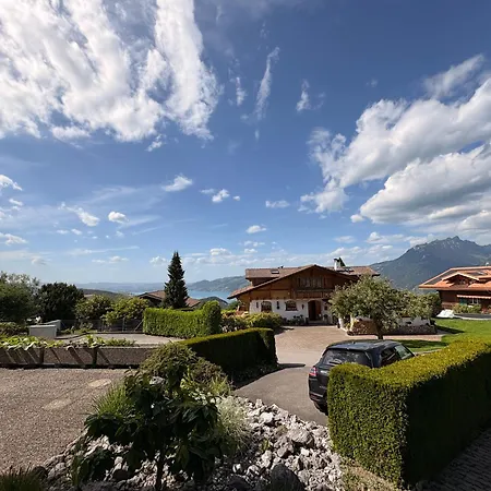 Alpine - Terrace & Mountain View Daire *