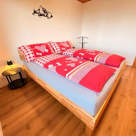 Alpine - Terrace & Mountain View Daire