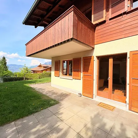 Lägenhet Alpine - Terrace & Mountain View Aeschi Bei Spiez
